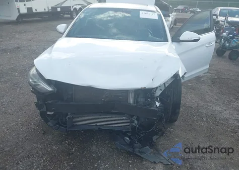 2018 Hyundai Elantra Sport z USA, uszkodzony, nr VIN KMHD04LBXJU596312